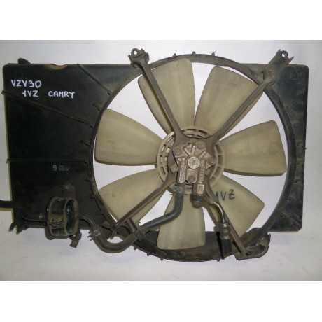 Диффузор радиатора двигателя + вентилятор Toyota Camry VZV30 1VZ б/у