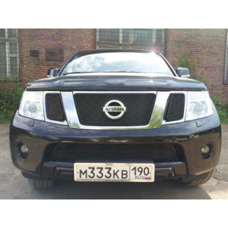 Решетка бампера Nissan Pathfinder (NAVARA) 2011- black низ