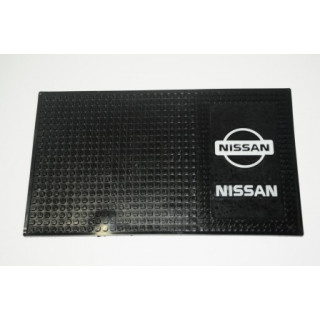 Коврик на панель с логотипом Nissan большой ZXQ-02