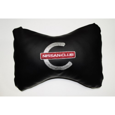 Подушка автомобильная Nissan Club для подголовника экокожа фигурная черная